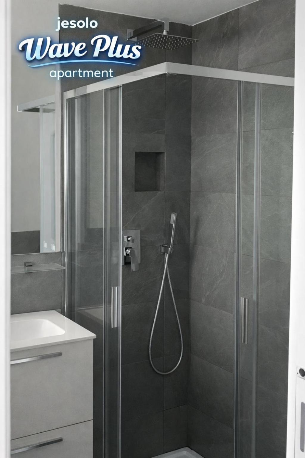 Appartamento Lido With Pool Balcony & Nearby